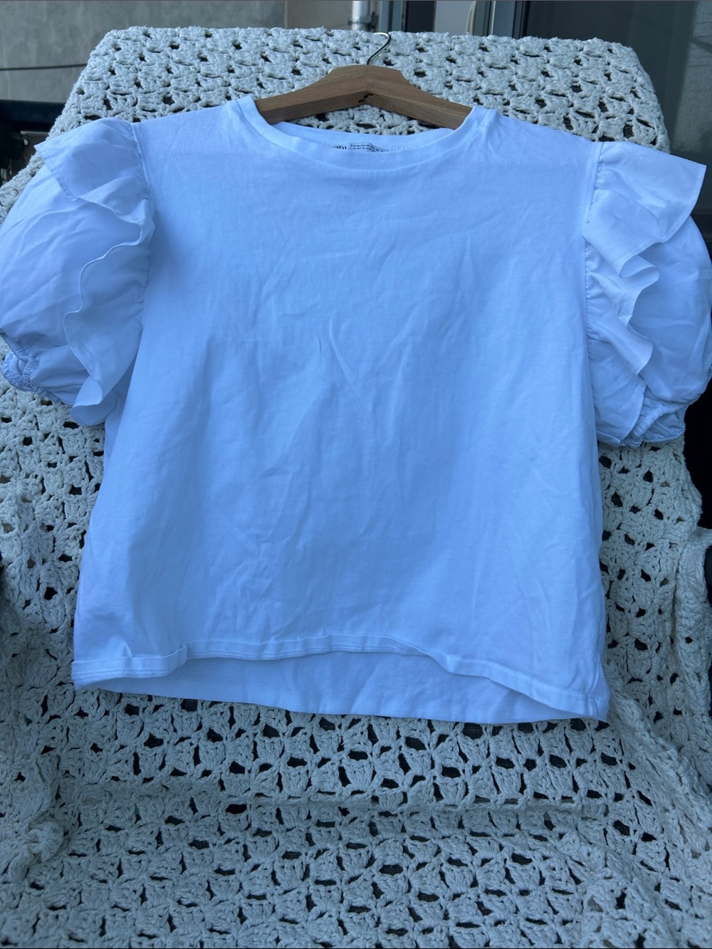 Zara crop T-shirt